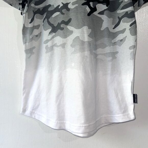 Ocean Current boys Camouflage Hooded T-Shirt S Gray & White - Picture 7 of 8